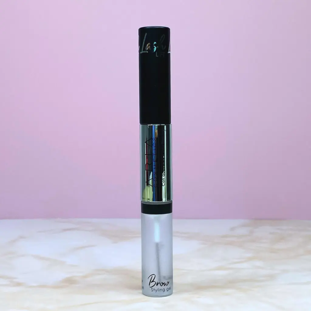 Mascara de pestañas y gel de cejas.webp