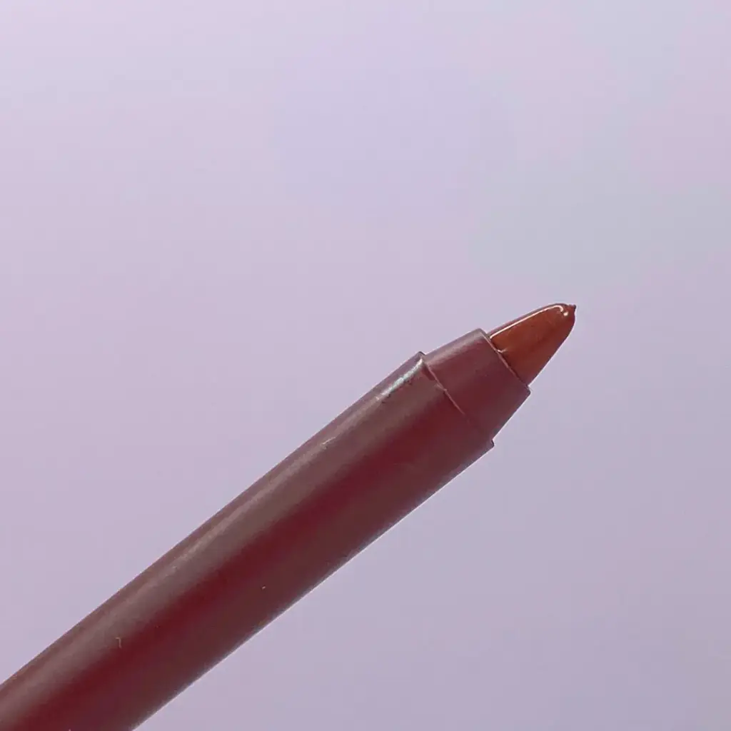 03 Lápiz Delineador de Labios Mate Jungle Dolce Bella
