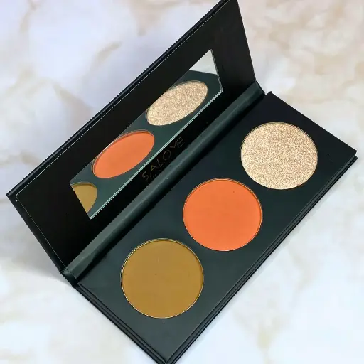 01 Paleta de Rubor, Contorno e Iluminador Salome