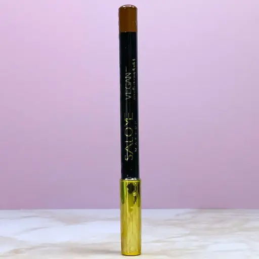 06 Lápiz Vegano de Labios Salome